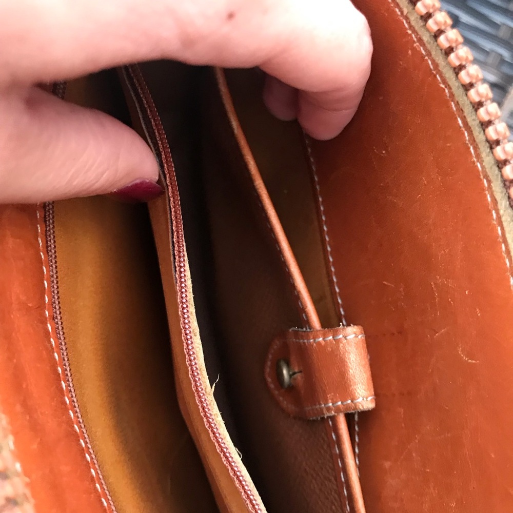πSALE Vintage Downey and Bourke crossbody bag - Picture 4 of 7